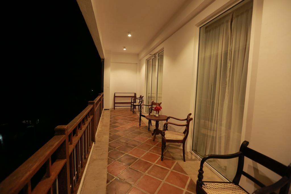 Refresh Hotel Hikkaduwa Esterno foto