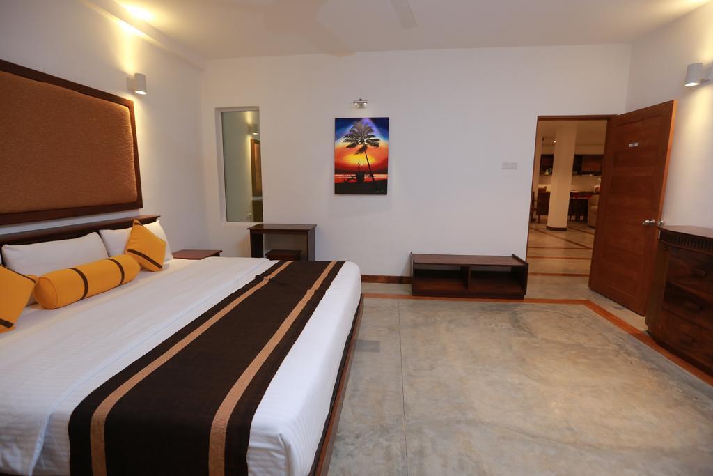 Refresh Hotel Hikkaduwa Esterno foto