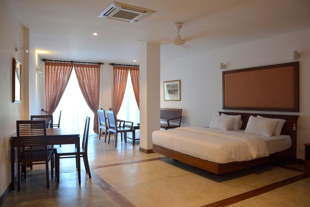 Refresh Hotel Hikkaduwa Camera foto