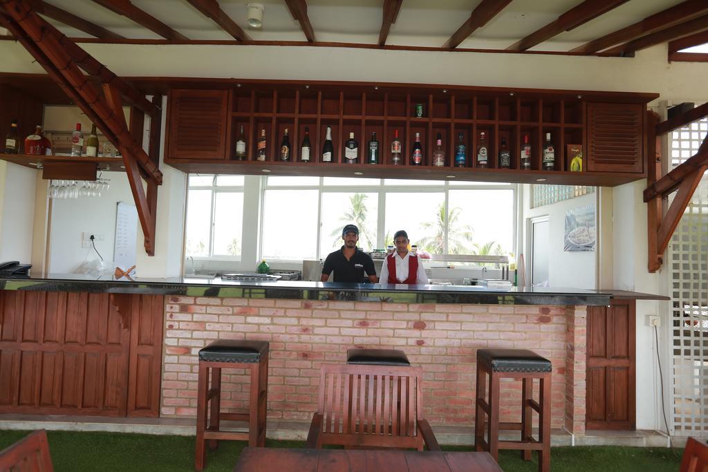 Refresh Hotel Hikkaduwa Esterno foto