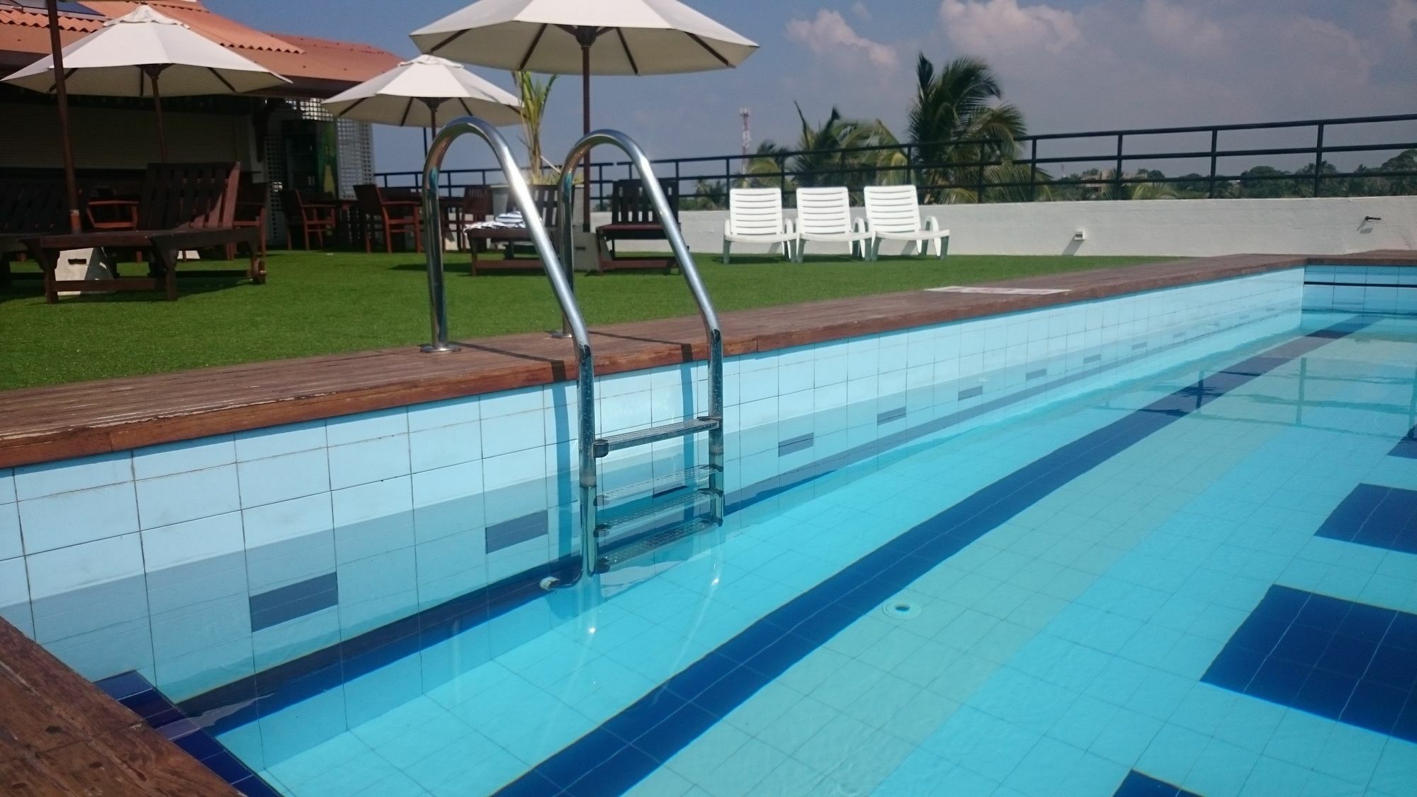 Refresh Hotel Hikkaduwa Esterno foto